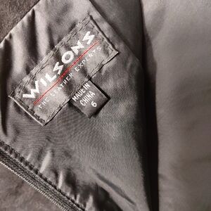 Wilsons Black Mini Skirt Size. 6